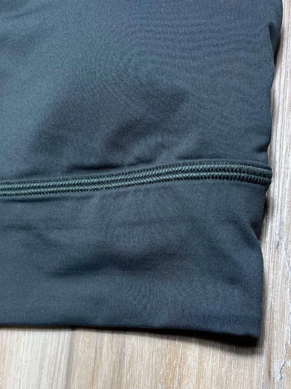 Lululemon Free To Be Wild High Neck Long Line Green Athletic Bra - Women Size 4